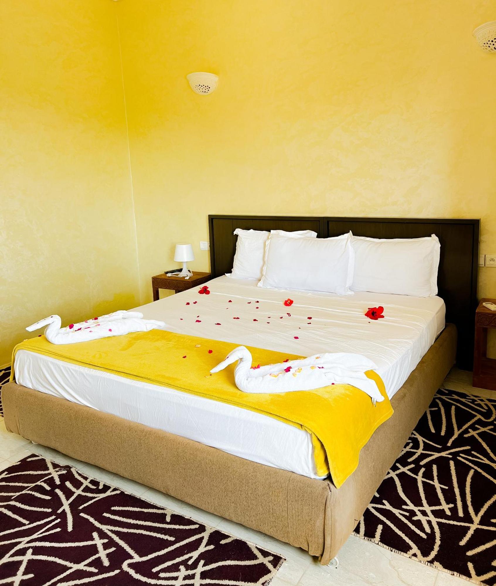Guest House Qodwa Sidi Abdallah Ghiat Luaran gambar