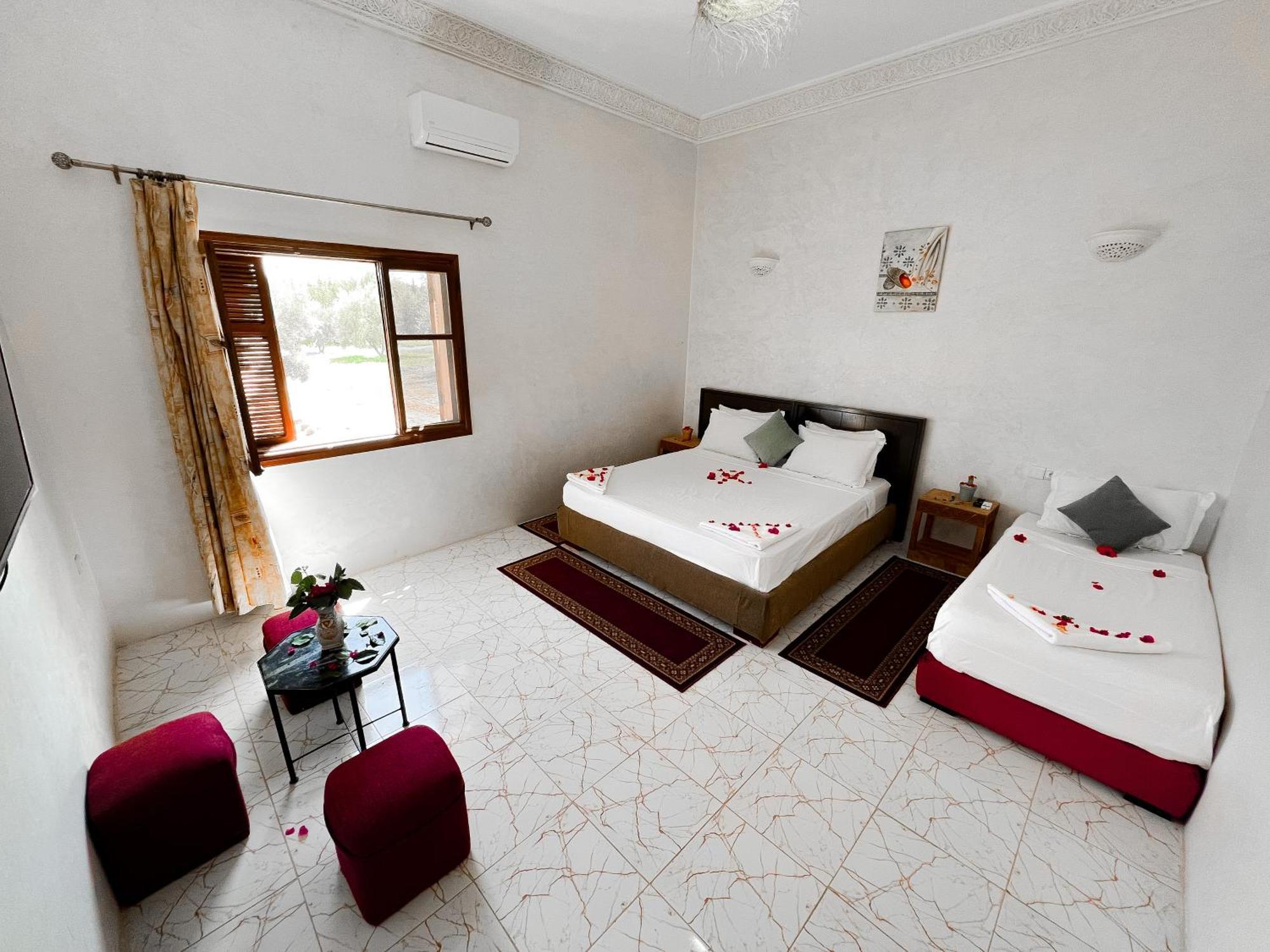 Guest House Qodwa Sidi Abdallah Ghiat Luaran gambar